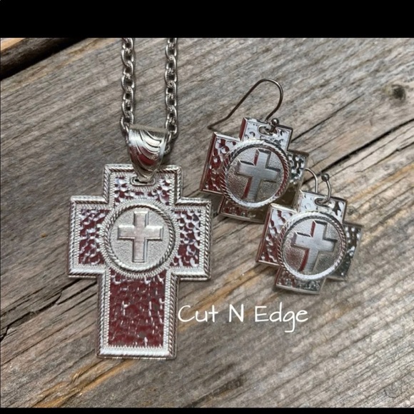 Montana Silversmith Cross Jewelry Set - Picture 2 of 5